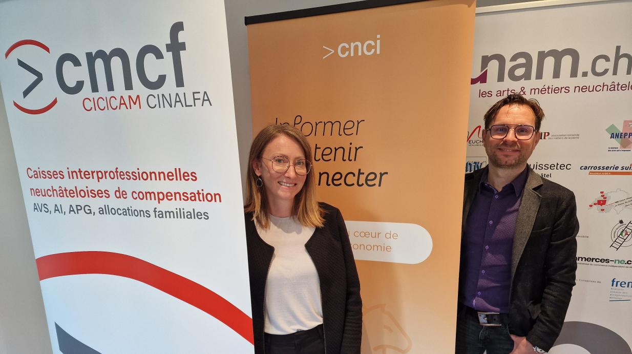 Régine de Bosset et Lionel Casali donnent des informations sur les allocations familiales