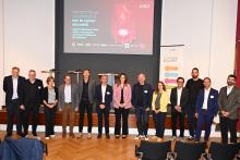 Les intervenants et organisateurs de ce second forum réunis pour une photo de groupe