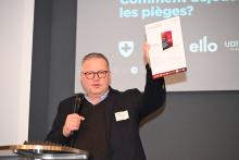 Mot de remerciement de Florian Németi qui présente la checklist du second forum neuchâtelois sur la cybersécurité, remis à tous les participants.